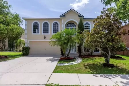 325 THOMASDALE AVENUE, HAINES CITY, Florida 33844, 5 Bedrooms Bedrooms, ,3 BathroomsBathrooms,Residential,For Sale,THOMASDALE,MFRS5094207