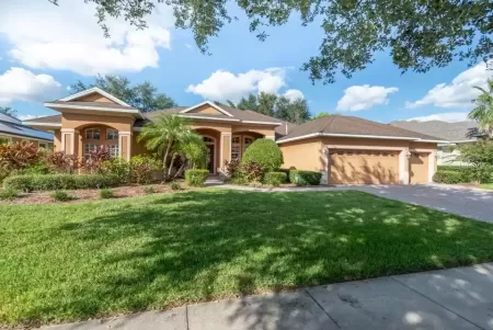 8231 LYNCH DRIVE, ORLANDO, Florida 32835, 4 Bedrooms Bedrooms, ,3 BathroomsBathrooms,Residential,For Sale,LYNCH,MFRO6156240
