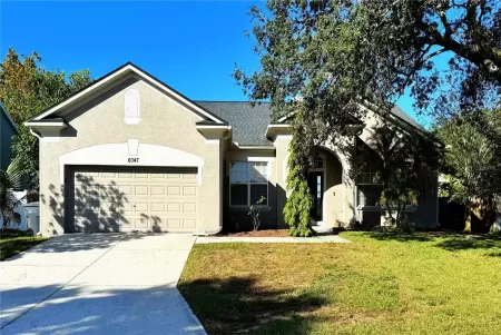 6047 CHARLOMA DRIVE, LAKELAND, Florida 33812, 3 Bedrooms Bedrooms, ,2 BathroomsBathrooms,Residential,For Sale,CHARLOMA,MFRL4940929