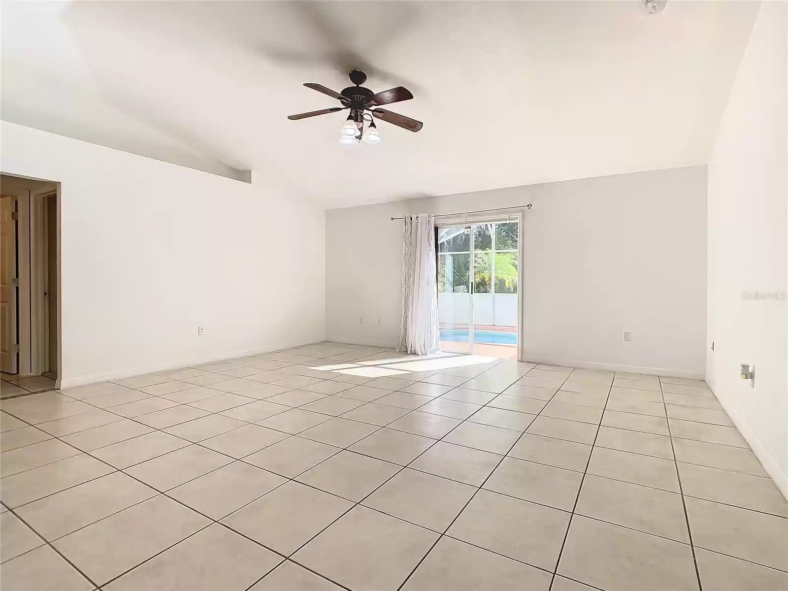 532 PARTRIDGE DRIVE, POINCIANA, Florida 34759, 3 Bedrooms Bedrooms, ,2 BathroomsBathrooms,Residential Lease,For Rent,PARTRIDGE,MFRO6173232