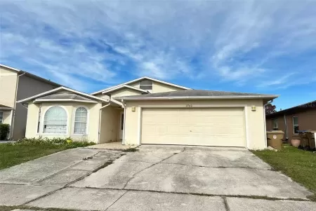 2760 MONTEGO BAY BOULEVARD, KISSIMMEE, Florida 34746, 3 Bedrooms Bedrooms, ,2 BathroomsBathrooms,Residential Lease,For Rent,MONTEGO BAY,MFRO6172707