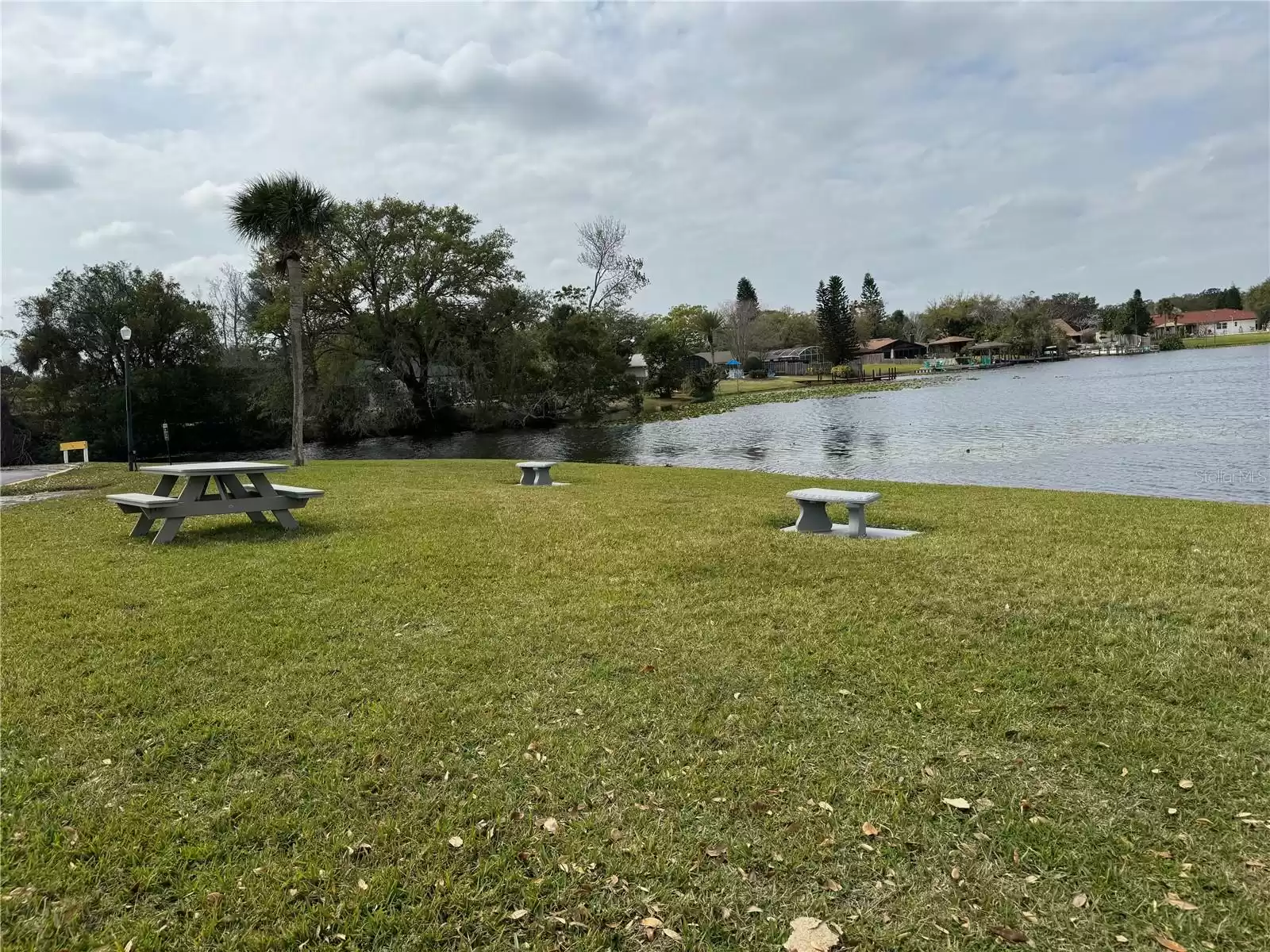 916 LAKE DESTINY ROAD, ALTAMONTE SPRINGS, Florida 32714, 3 Bedrooms Bedrooms, ,2 BathroomsBathrooms,Residential Lease,For Rent,LAKE DESTINY,MFRO6184269