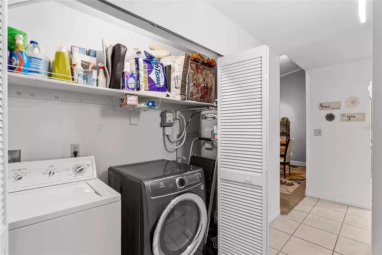 Laundry Room in Hall