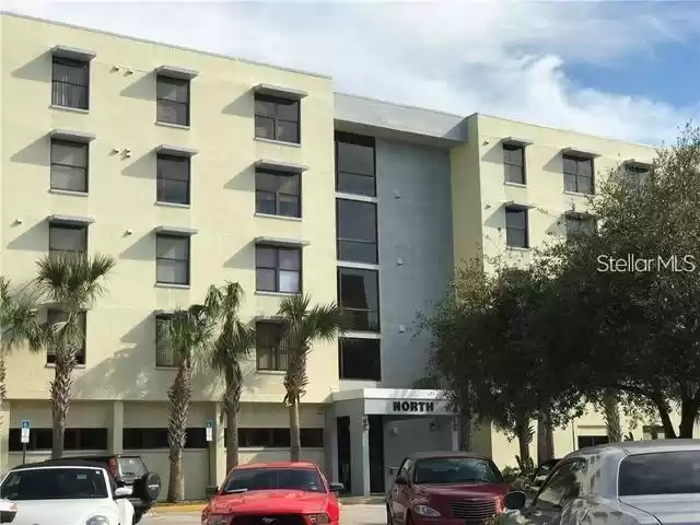701 MADISON AVENUE, CLEARWATER, Florida 33756, 2 Bedrooms Bedrooms, ,2 BathroomsBathrooms,Residential,For Sale,MADISON,MFRU8222316