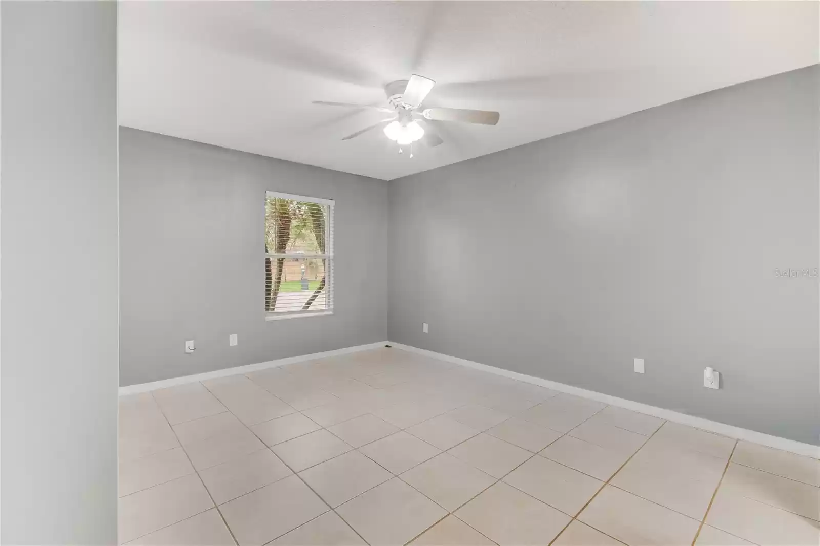 1007 BUTTERFLY BOULEVARD, WINTER GARDEN, Florida 34787, 3 Bedrooms Bedrooms, ,2 BathroomsBathrooms,Residential,For Sale,BUTTERFLY,MFRO6197652